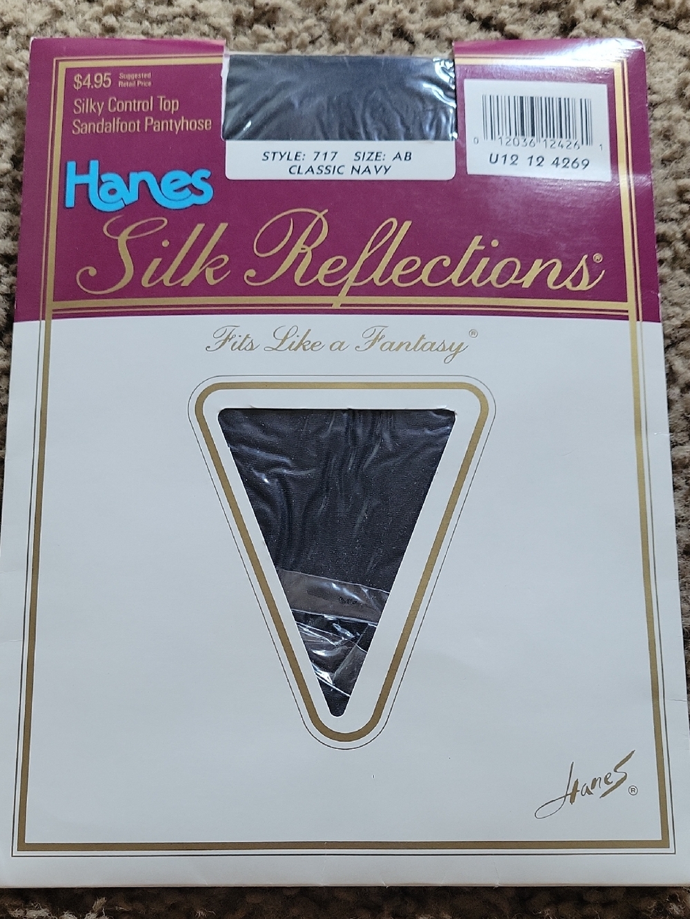 Vintage NIP Hanes Silk Reflections Pantyhose in Classic Navy